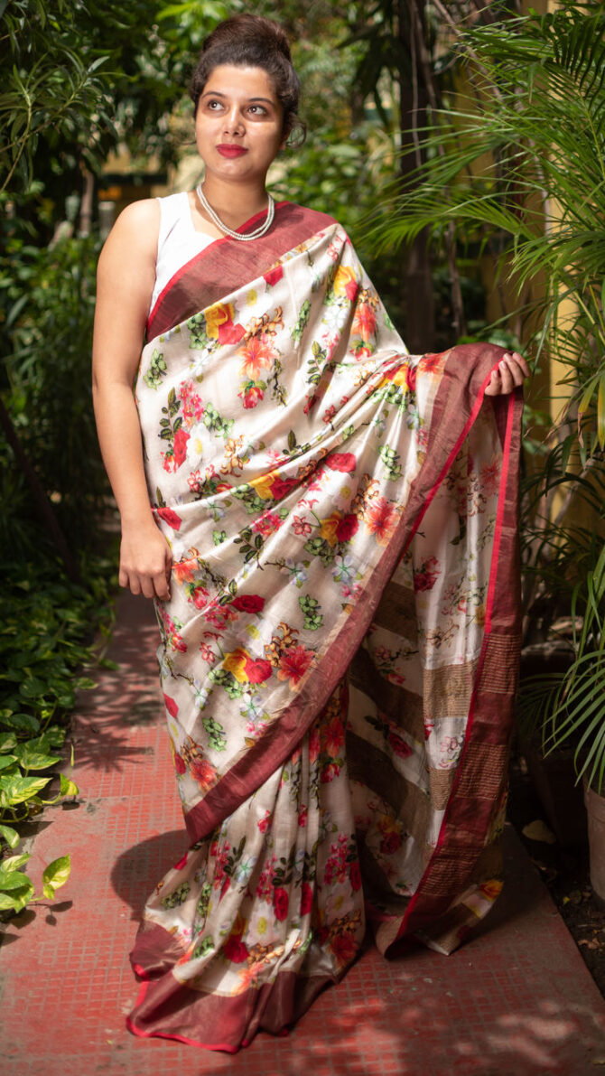 Off-White 3D handloom tussar Multicolor Floral Digital Print Saree