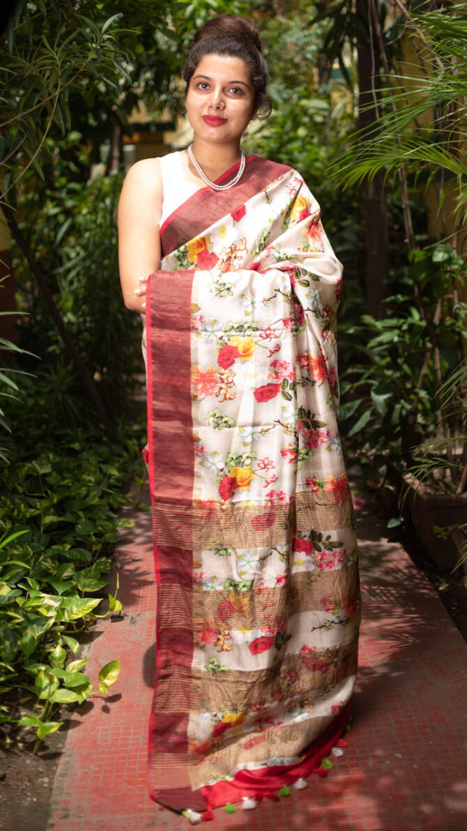 Off-White 3D handloom tussar Multicolor Floral Digital Print Saree