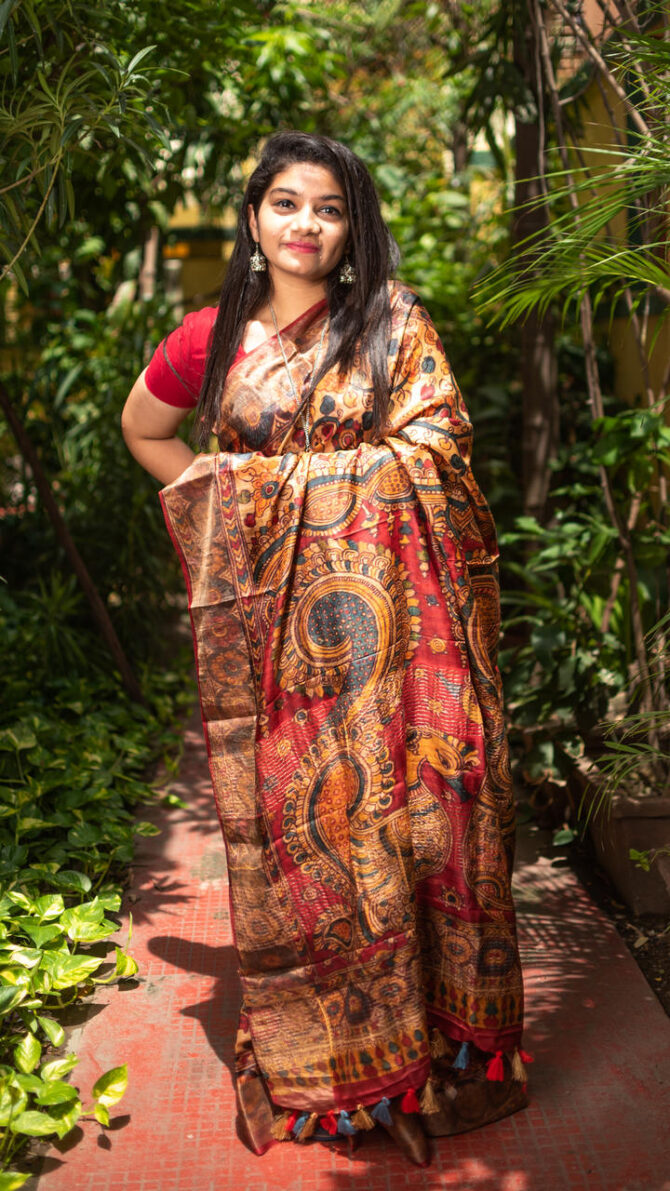 Beige Multicolor Floral Tussar Digital Print Saree