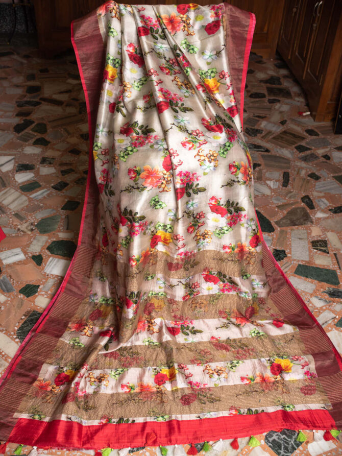 Off-White 3D handloom tussar Multicolor Floral Digital Print Saree