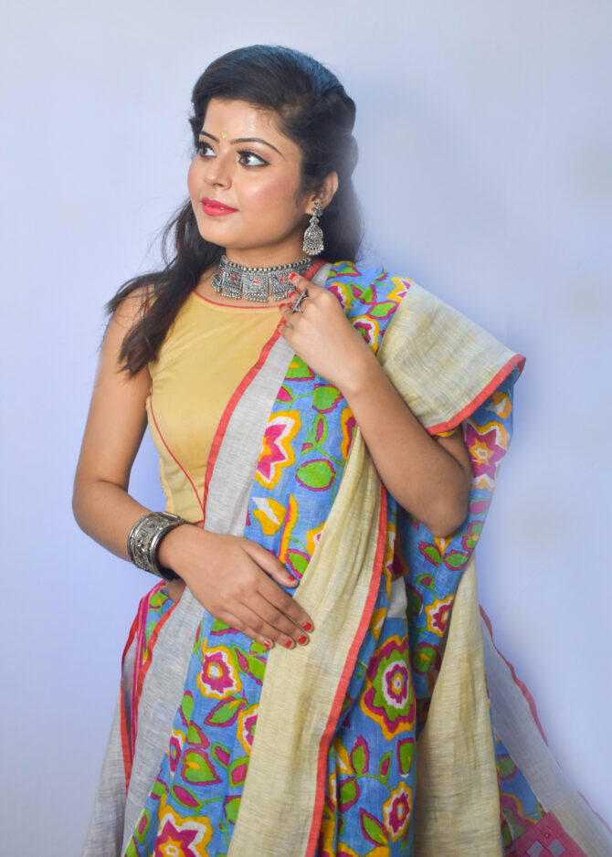 Yellow And Green Geometric Pure Linen Saree