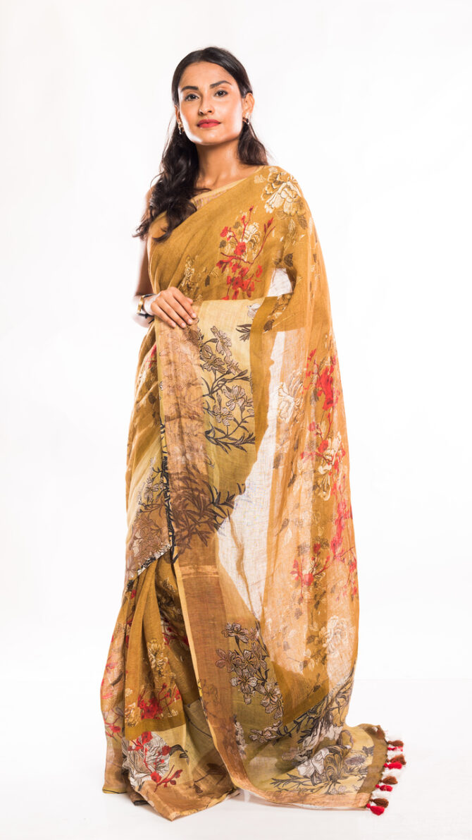 Brown Linen Floral Digital Printed Saree (with tassel),