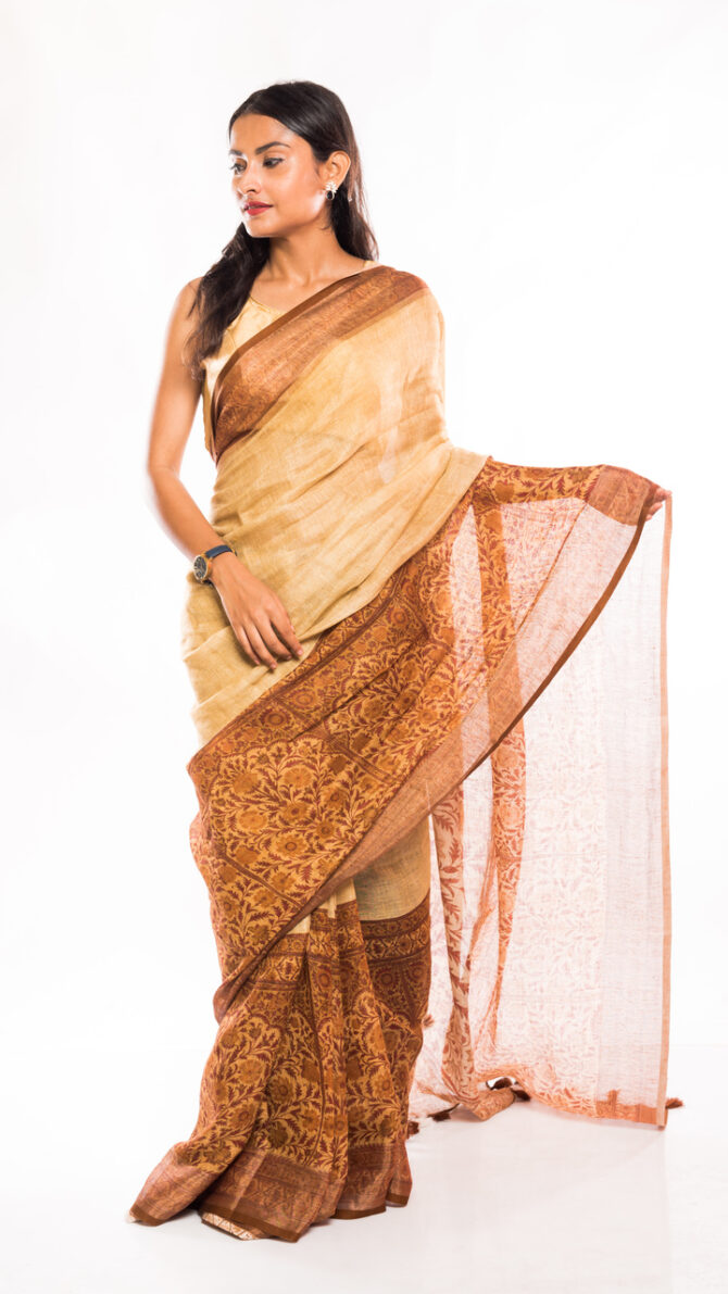 Beige Brown Pallu Floral Linen Digital Printed Saree (with tassel)