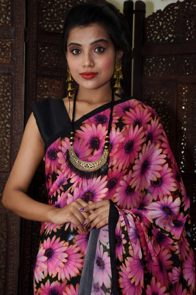 Pink Floral Crepe Sunflower Printed Saree
