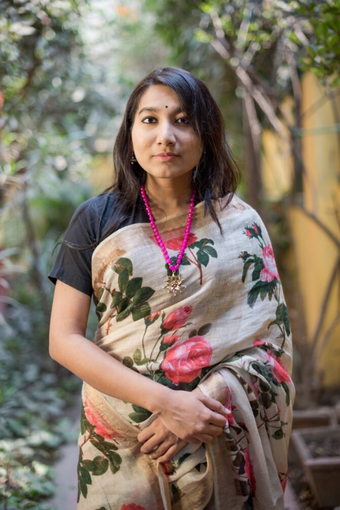 UF Ivory Floral Digital Print Linen Saree